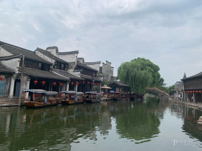 沉香手串哪家正宗?4大要素带你入门